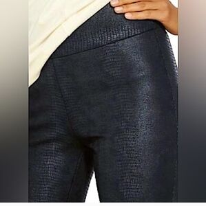 SOFT SURROUNDINGS Charlize Ponte Pant Black Foil Snake Print Pull On  Medium